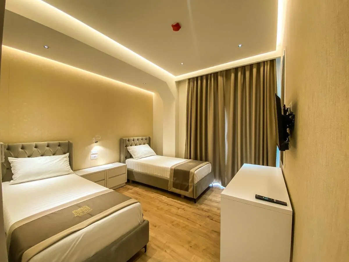 Red Hill Hotel Tirana 4*, Patza-Kuqani