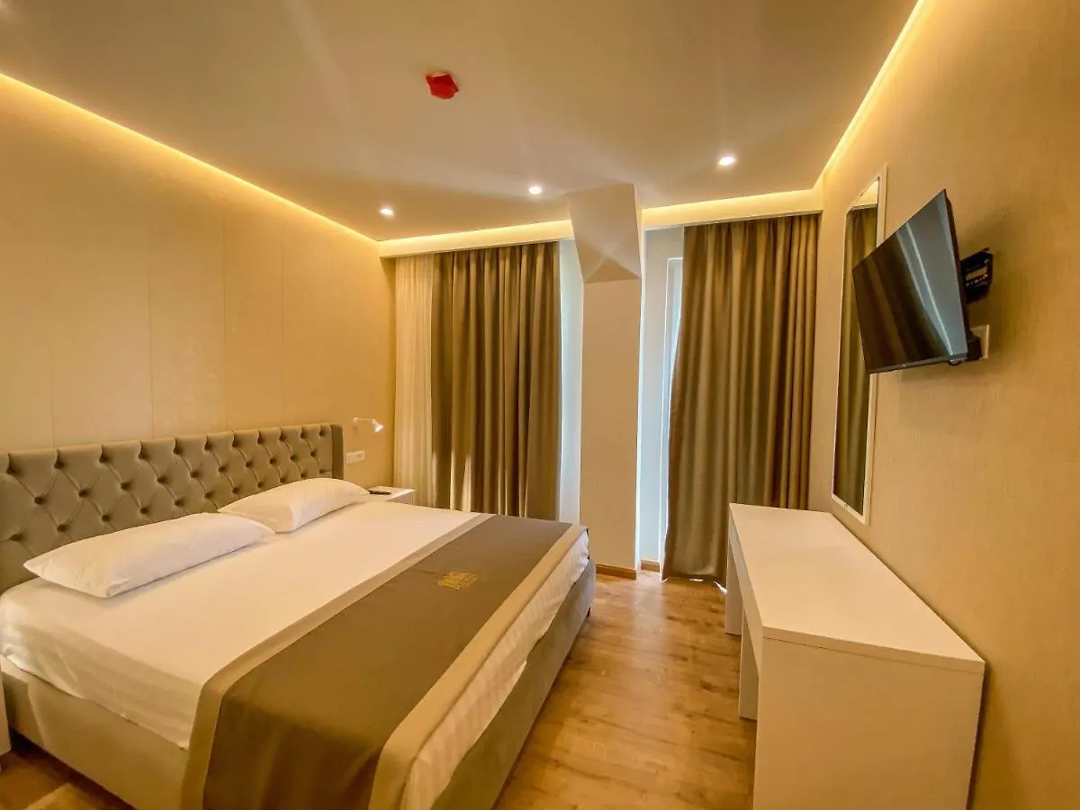 Red Hill Hotel Tirana