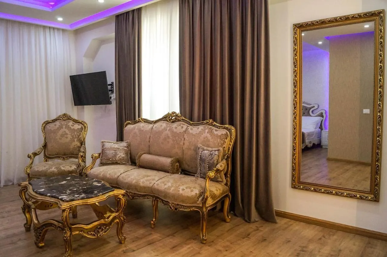 Red Hill Hotel Tirana
