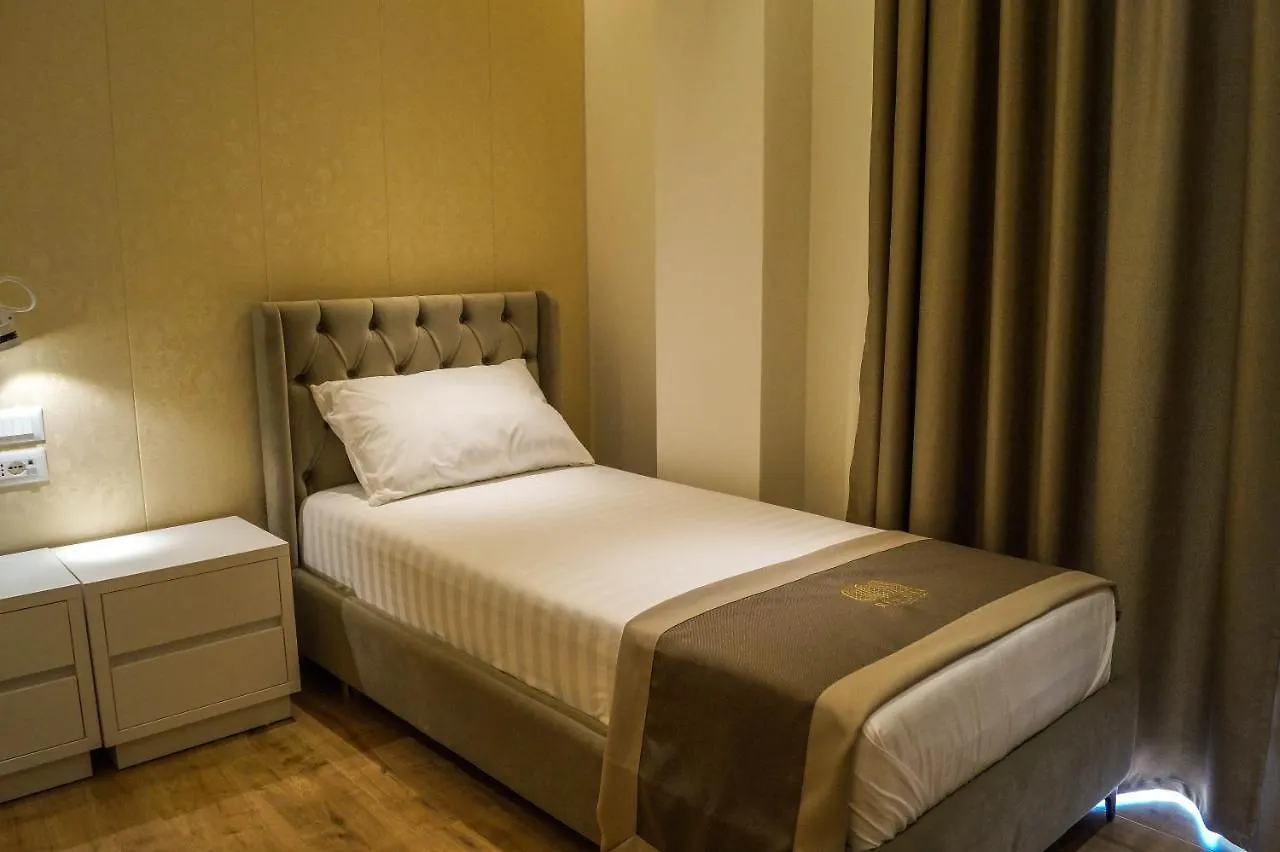 Red Hill Hotel Tirana Patza-Kuqani