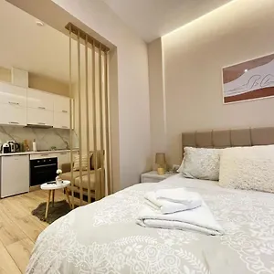 Aj Apartments, Hidden Gem In The Heart Of Albania